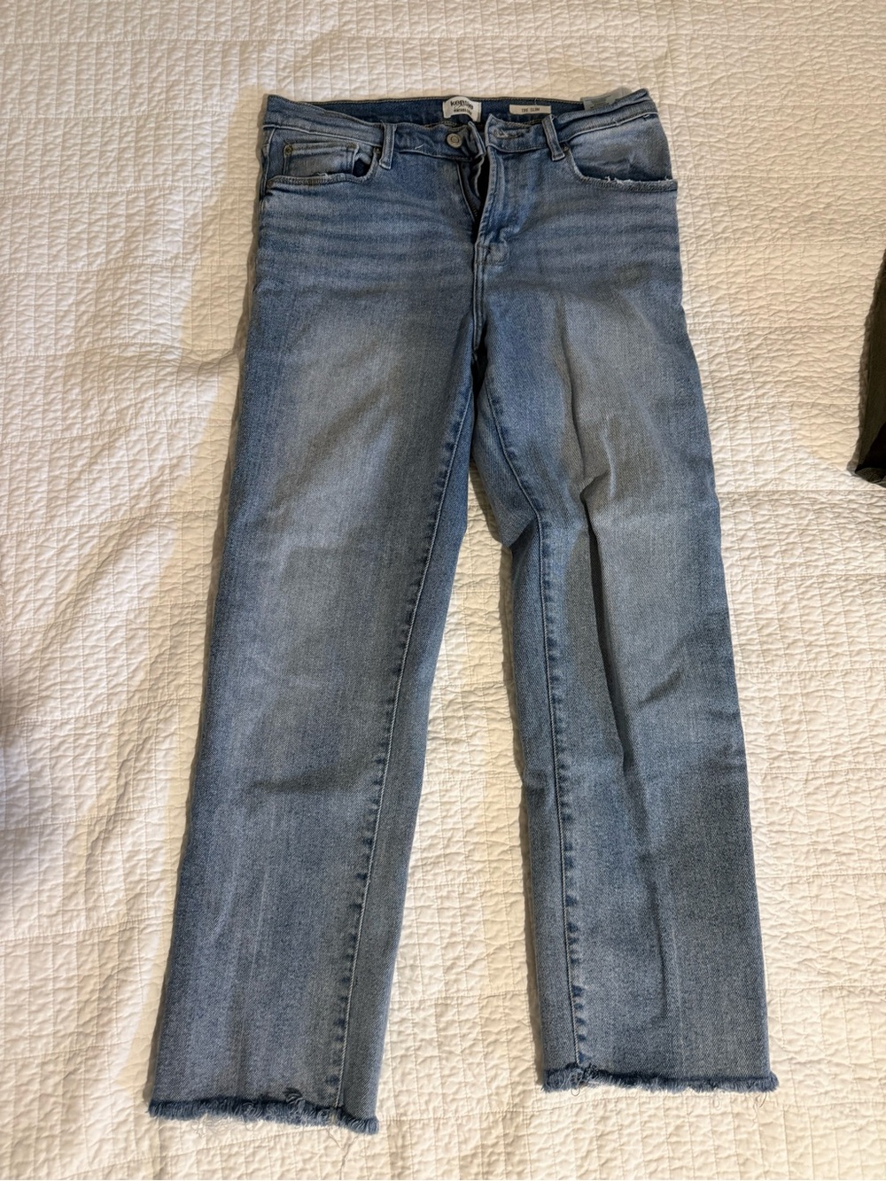 Kensie Jeans Light Blue Denim with Gold Stitching